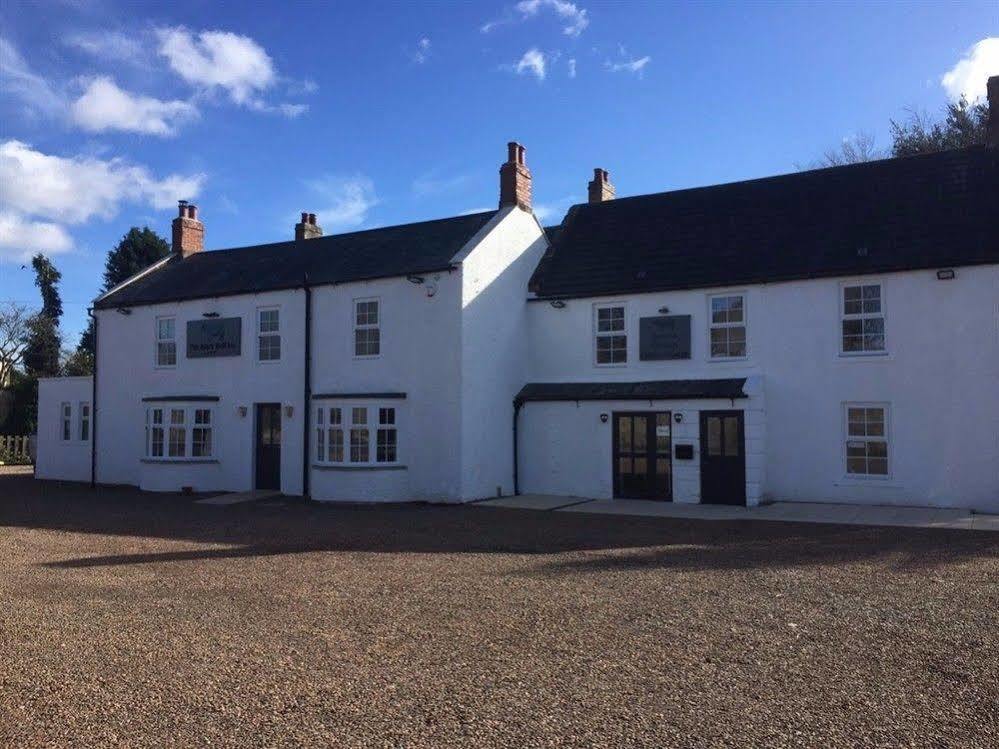 The Black Bull Inn Escrick ภายนอก รูปภาพ