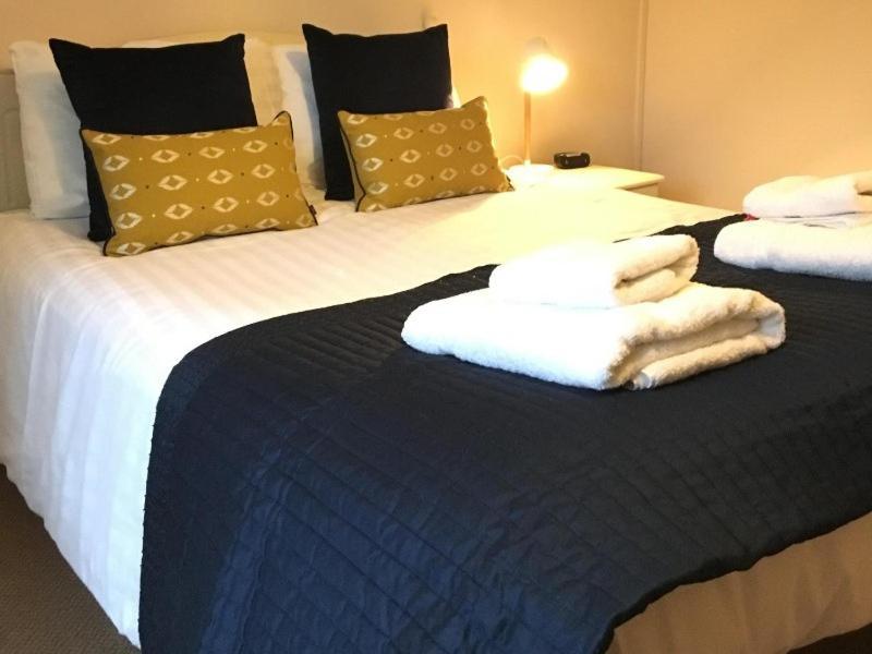 The Black Bull Inn Escrick ห้อง รูปภาพ