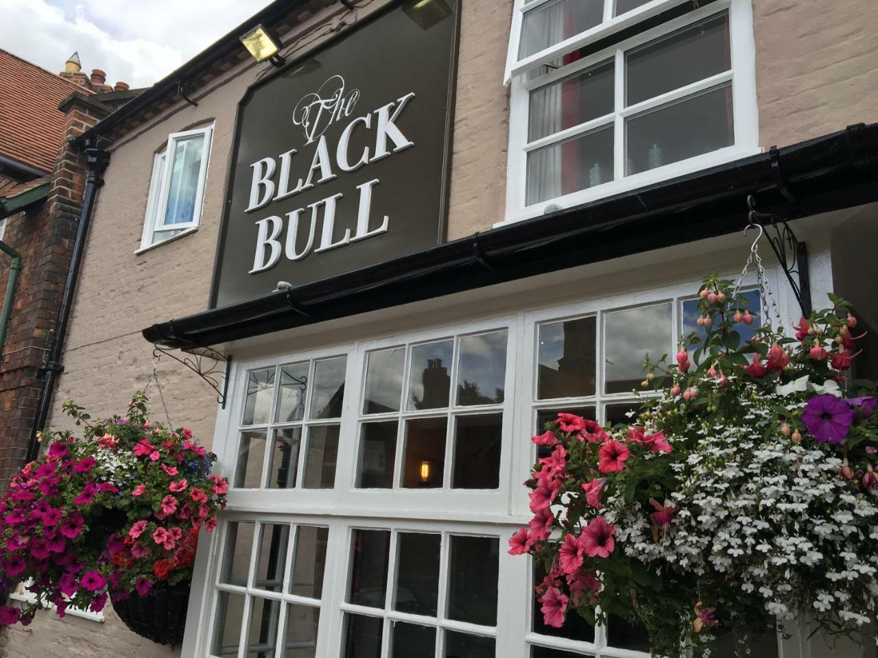 The Black Bull Inn Escrick ภายนอก รูปภาพ